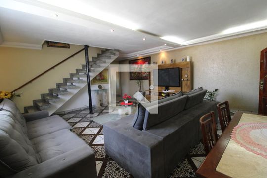 Sala de casa à venda com 4 quartos, 270m² em Jardim Santa Cruz (campo Grande), São Paulo