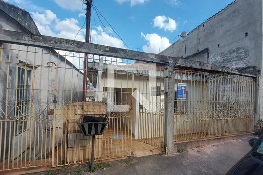 Fachada  de casa à venda com 5 quartos, 300m² em São João Climaco, São Paulo