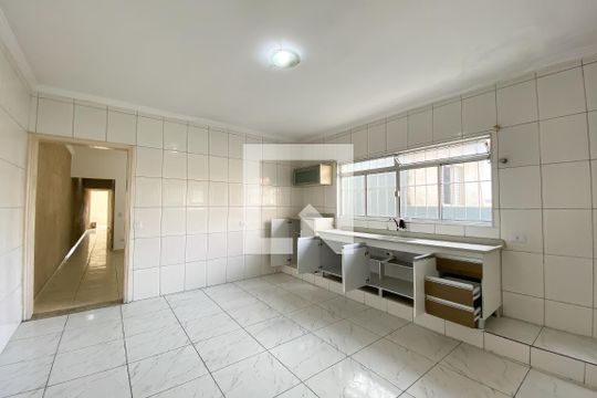 Cozinha de casa à venda com 3 quartos, 125m² em Santo Antônio, Osasco