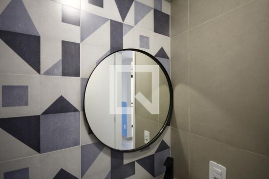 Banheiro de kitnet/studio à venda com 1 quarto, 27m² em Sé, São Paulo