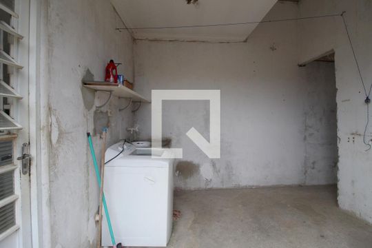 Área de Serviço de casa para alugar com 3 quartos, 240m² em Vila Barão, Sorocaba