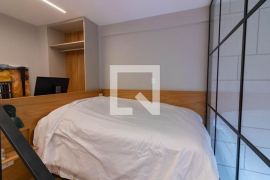 Quarto de kitnet/studio à venda com 1 quarto, 29m² em Jardim das Acacias, São Paulo