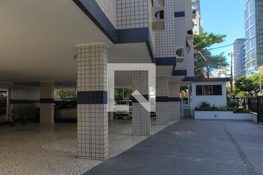 Garagem de apartamento para alugar com 3 quartos, 130m² em José Menino, Santos
