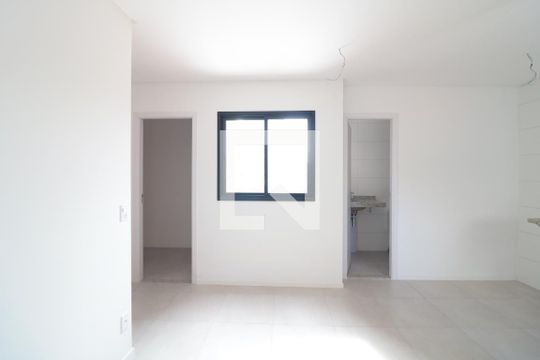Apartamento à venda com 2 quartos, 41m² em Vila Bertioga, São Paulo