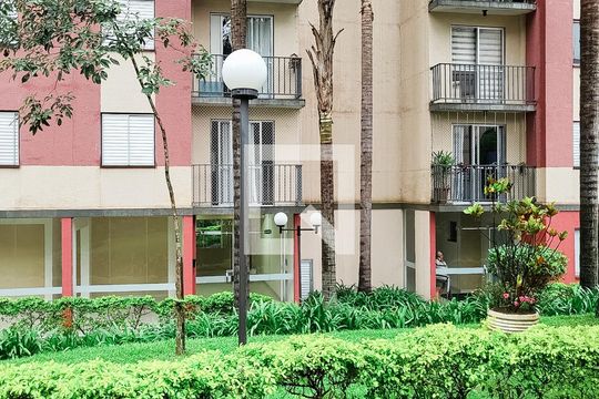 Fachada do bloco de apartamento para alugar com 3 quartos, 68m² em Jardim Celeste, São Paulo