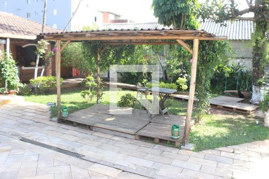 Área comum - Piscina de casa para alugar com 6 quartos, 350m² em Vila Voturuá, São Vicente