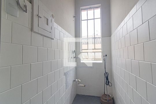 Cozinha de apartamento para alugar com 1 quarto, 44m² em São Francisco, Curitiba