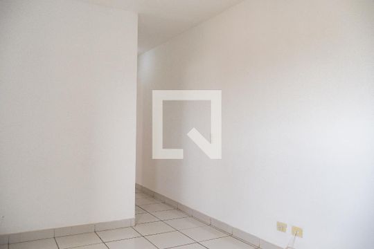 Sala de apartamento para alugar com 2 quartos, 60m² em Vila Curuca, Santo André