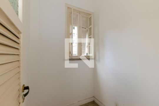 Quarto de Serviço de apartamento para alugar com 2 quartos, 68m² em Grajau, Rio de Janeiro