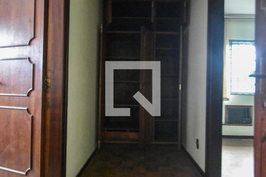Suíte 01 de casa à venda com 5 quartos, 276m² em Campo Belo, São Paulo