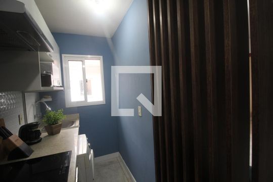 Cozinha de apartamento à venda com 2 quartos, 60m² em Estância Velha, Canoas