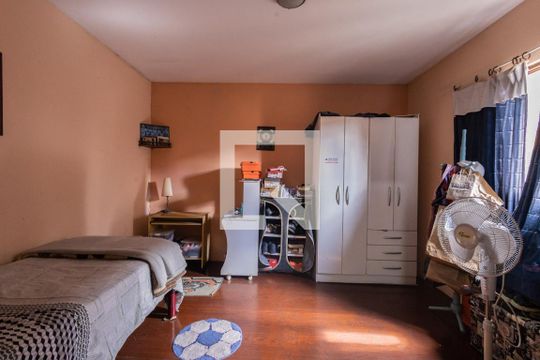 Quarto
 de casa à venda com 2 quartos, 260m² em Vila Granada, São Paulo