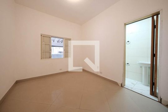 Suíte 1 de casa à venda com 3 quartos, 220m² em Vila Talarico, São Paulo