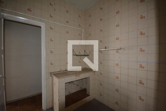 Cozinha de apartamento para alugar com 2 quartos, 55m² em Madureira, Rio de Janeiro