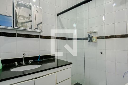 Banheiro 1 de casa à venda com 2 quartos, 70m² em Vila Prudente, São Paulo