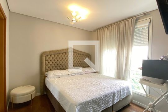 Suíte 1 de apartamento à venda com 2 quartos, 125m² em Tamboré, Santana de Parnaíba