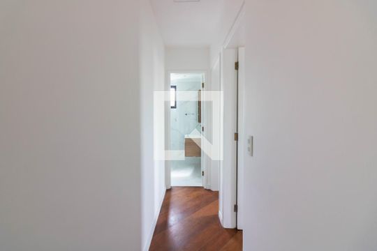 Corredor de apartamento para alugar com 2 quartos, 60m² em Brooklin Paulista, São Paulo