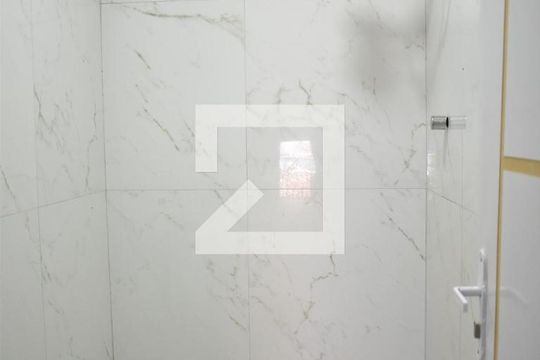 Banheiro 1 de casa para alugar com 2 quartos, 100m² em Guaratiba, Rio de Janeiro
