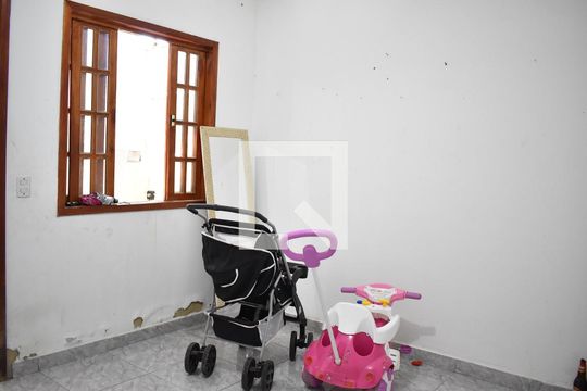 Sala de casa para alugar com 2 quartos, 100m² em Guaratiba, Rio de Janeiro