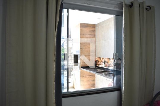 Detalhe de casa para alugar com 2 quartos, 100m² em Guaratiba, Rio de Janeiro