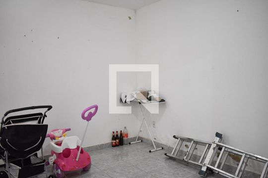 Sala de casa para alugar com 2 quartos, 100m² em Guaratiba, Rio de Janeiro