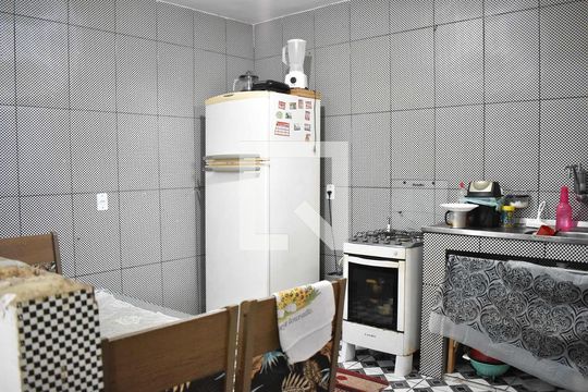 Cozinha de casa para alugar com 2 quartos, 100m² em Guaratiba, Rio de Janeiro