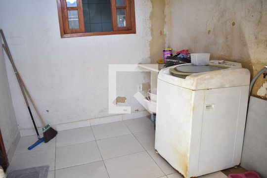 Área de Serviço de casa para alugar com 2 quartos, 100m² em Guaratiba, Rio de Janeiro