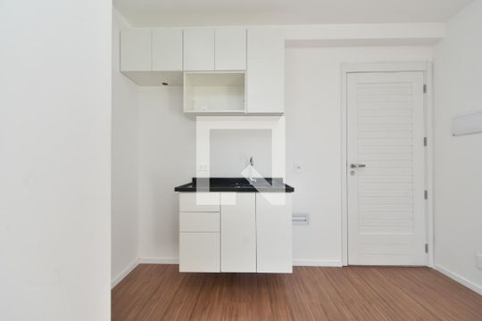 Cozinha de apartamento à venda com 1 quarto, 30m² em Vila Buarque, São Paulo