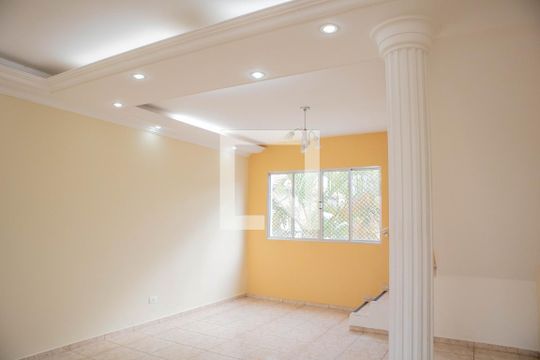 Sala de casa para alugar com 3 quartos, 385m² em Jardim Santa Amélia, Hortolândia