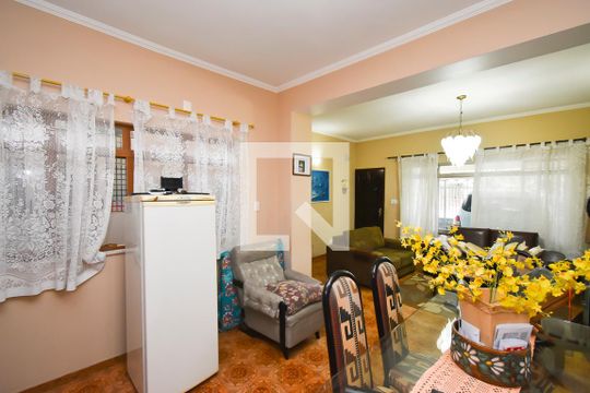 Sala de casa à venda com 3 quartos, 180m² em Parque Novo Mundo, São Paulo