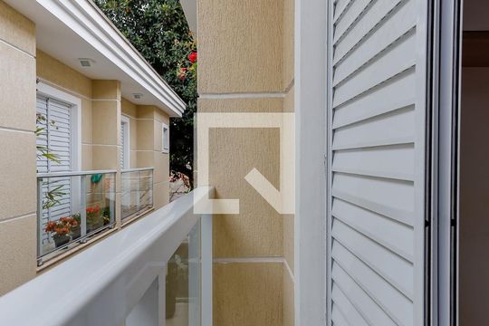 Sacada da Suíte 1 de casa de condomínio à venda com 2 quartos, 64m² em Vila Constança, São Paulo