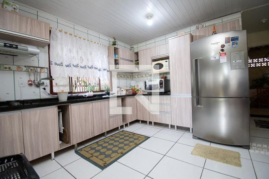 cozinha de casa à venda com 2 quartos, 120m² em Santo Andre, São Leopoldo