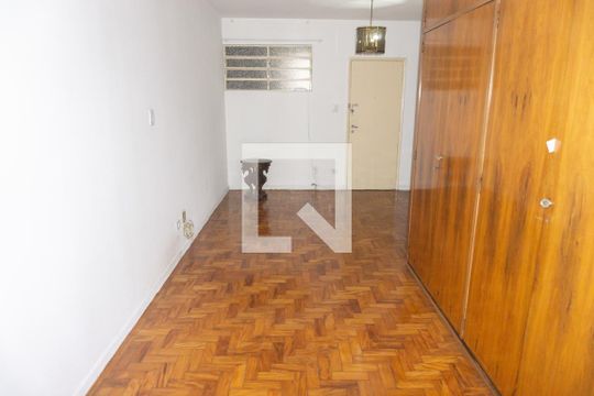 Sala/Quarto de apartamento para alugar com 1 quarto, 51m² em Bela Vista, São Paulo