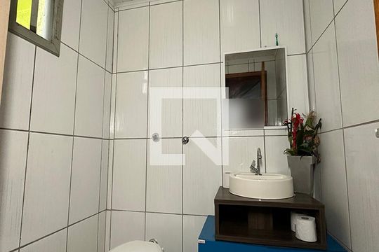 Banheiro 2 de casa à venda com 2 quartos, 240m² em Canudos, Novo Hamburgo