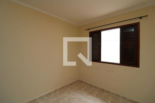 Quarto de casa para alugar com 4 quartos, 134m² em Chácara Mafalda, São Paulo