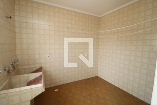 Área de Serviço de casa para alugar com 4 quartos, 134m² em Chácara Mafalda, São Paulo