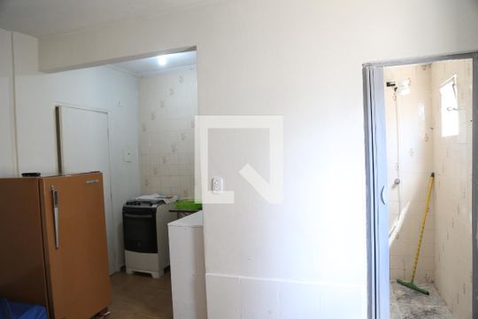 sala/quarto de kitnet/studio para alugar com 1 quarto, 16m² em Ocian, Praia Grande
