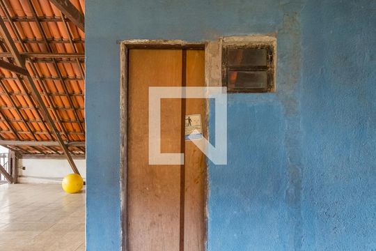 Banheiro Social de casa à venda com 4 quartos, 335m² em Alto Caiçaras, Belo Horizonte