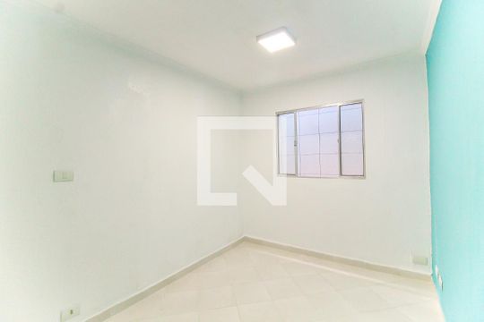 Quarto de casa para alugar com 1 quarto, 38m² em Jardim Pedro José Nunes, São Paulo