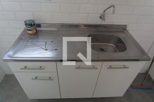 Cozinha e Área de Serviço de kitnet/studio à venda com 1 quarto, 37m² em Bela Vista, São Paulo