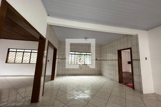 Cozinha de casa à venda com 4 quartos, 192m² em Santos Dumont, São Leopoldo