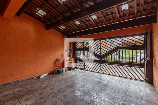 Garagem de casa à venda com 3 quartos, 172m² em Vila Humaita, Santo André