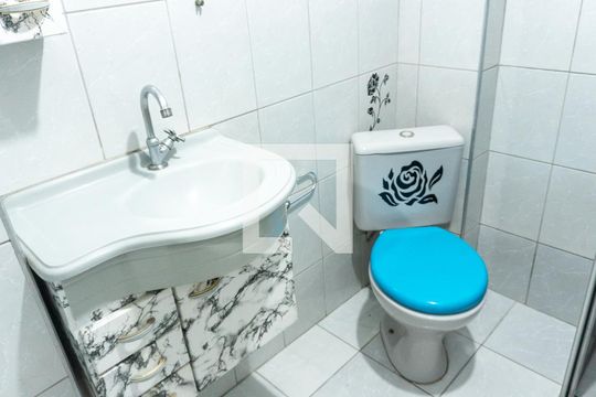 Banheiro de apartamento à venda com 1 quarto, 40m² em República, São Paulo