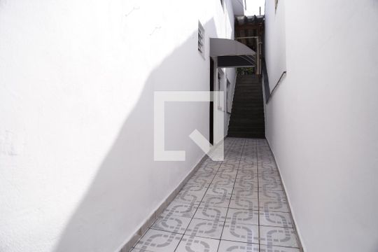 Corredor Externo de casa à venda com 3 quartos, 178m² em Vila Siqueira (zona Norte), São Paulo