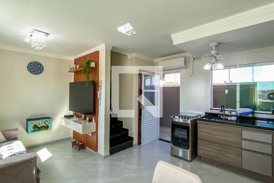 Apartamento à venda com 2 quartos, 55m² em Vila Ré, São Paulo