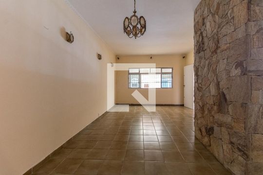 Sala de casa à venda com 3 quartos, 200m² em Vila Moinho Velho, São Paulo