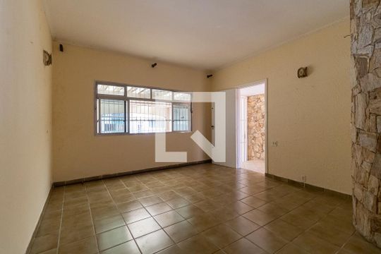 Sala de casa à venda com 3 quartos, 200m² em Vila Moinho Velho, São Paulo