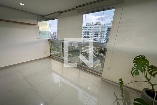 Apartamento à venda com 3 quartos, 84m² em Jacarepaguá, Rio de Janeiro