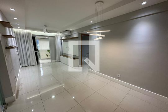 Sala de apartamento à venda com 3 quartos, 84m² em Jacarepaguá, Rio de Janeiro
