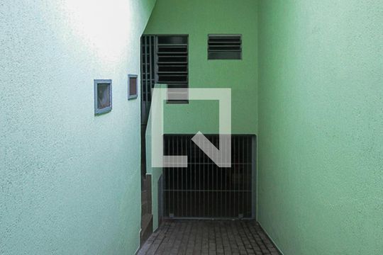 Garagem de casa à venda com 3 quartos, 360m² em Chácara Mafalda, São Paulo
